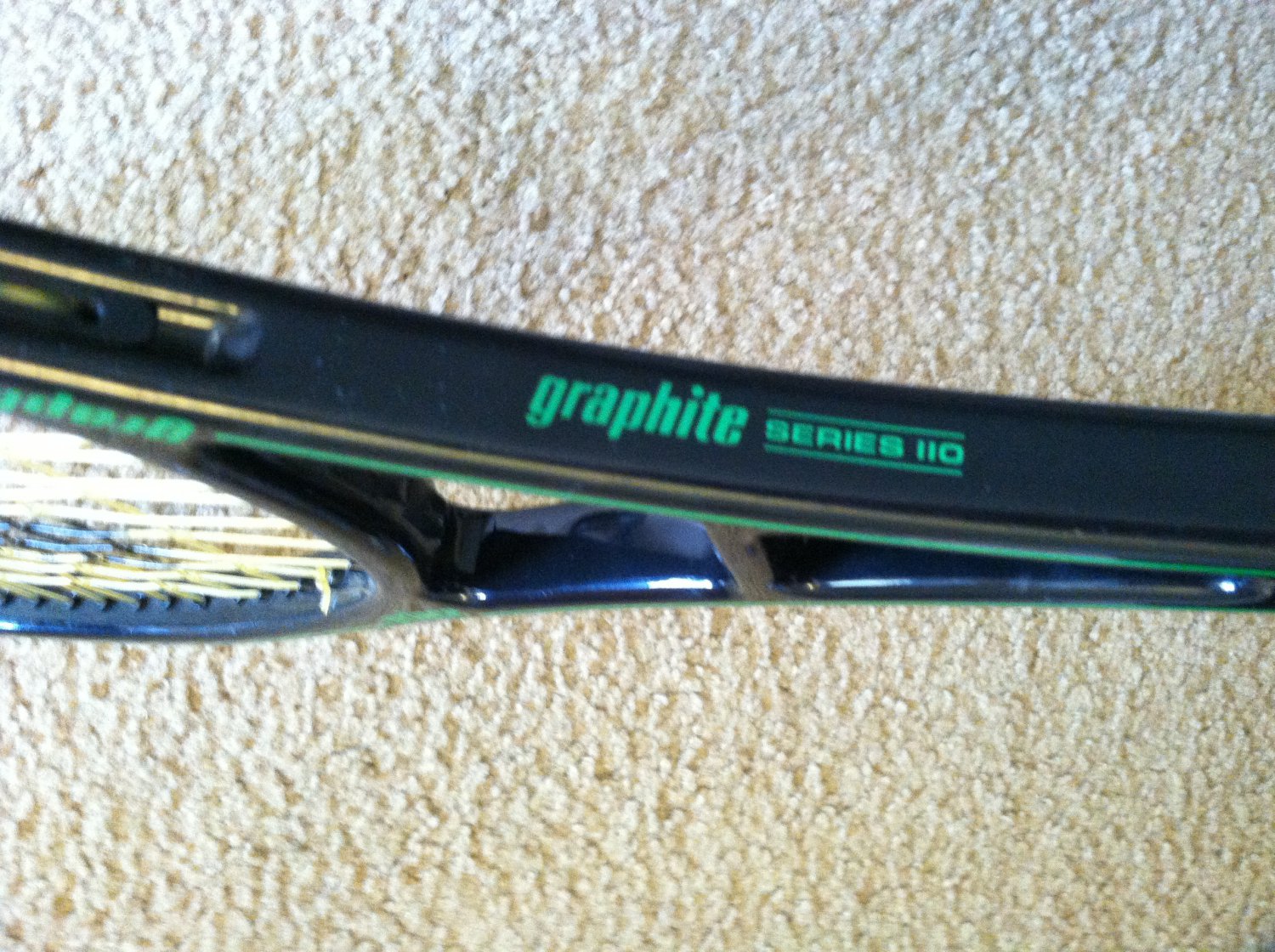 Prince Graphite Series 110 4 1/2 Grip Tennis Racquet, Racket, Raquet