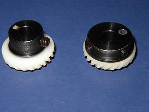 Sewing Machine Gears 353207, 408907  (382980G)