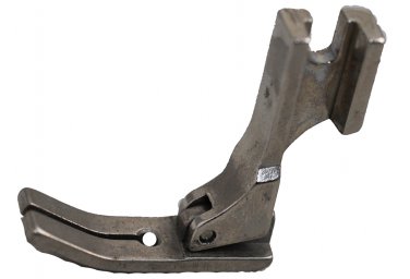 Sewing Machine 31, 95, 96 Class Hinged Zipper Foot With Split 142059