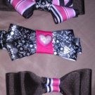 pink and brown three set bows
