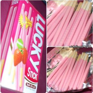 Pack/6Meiji Lucky Strawberry Stick