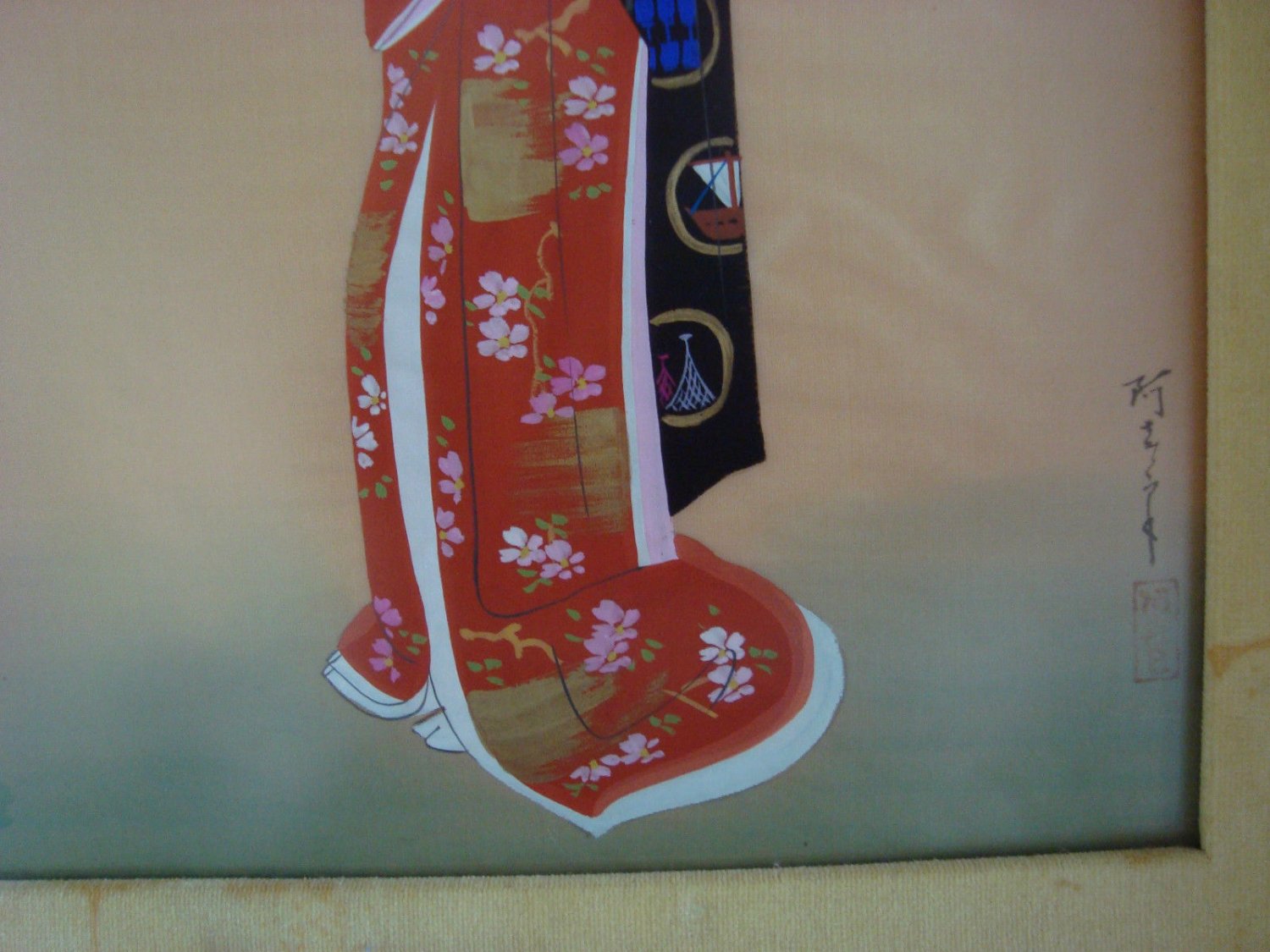 VINTAGE GEISHA JAPANESE GIRL IN RED KIMONO PAINTING ART ON SILK 18" X