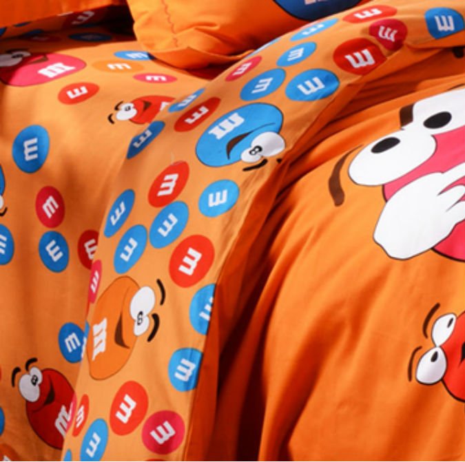 M & M Cartoon QUEEN SIZE Bed ORANGE Color BED SHEET 4 PCS COTTON