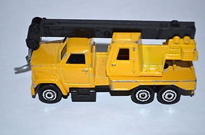 MAJORETTE No.283. Yellow Crane Truck. ECH. 1/100. MADE IN FRANCE