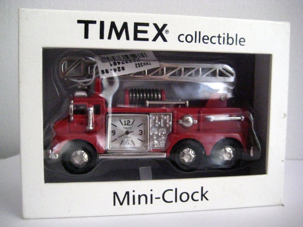 TIMEX COLLECTIBLE MINI-CLOCK