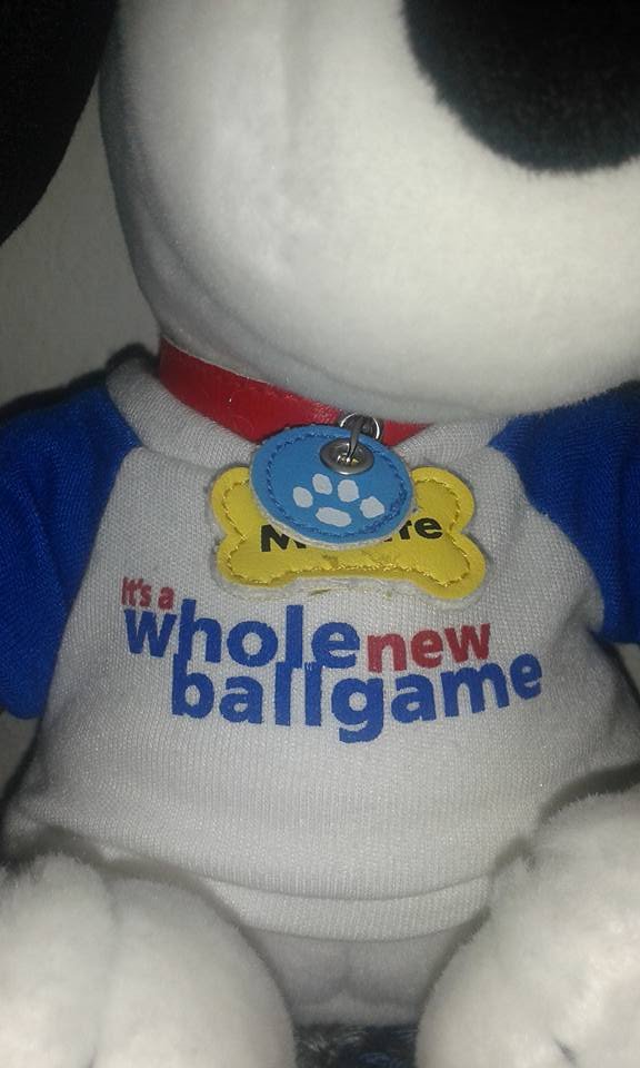 METLIFE SNOOPY BASEBALL PLUSH " IT'S A WHOLE NEW BALL GAME"