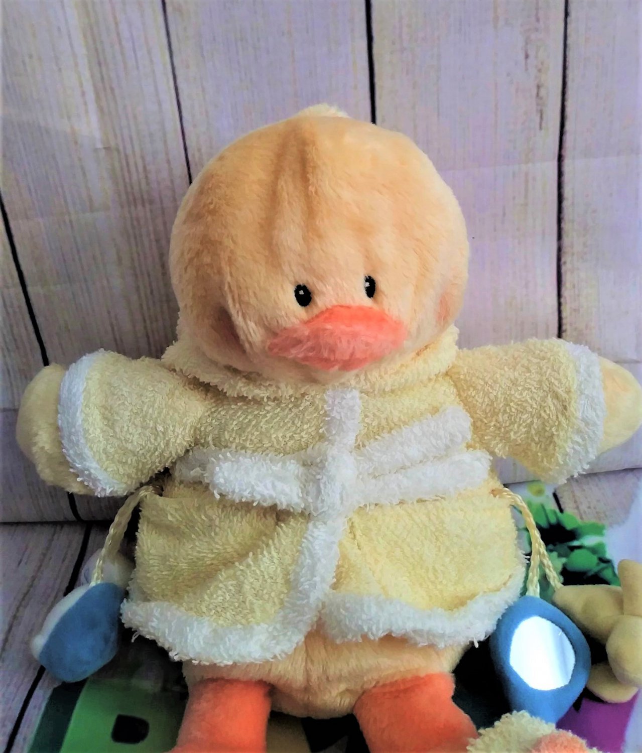 Baby GUND Yellow Duck Quack Ups Bath Robe Squeak Rattle SET