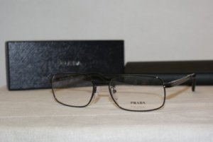 Brand New Prada Shiny Black Eyeglasses: Mod. VPR 62N (7AX-1O1) 54-17 & Case