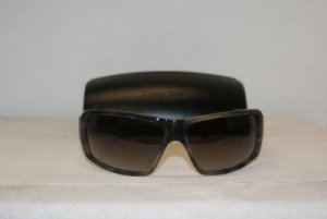 Brand New Calvin Klein Dark Grey Horn Sunglasses: Mod. 968 & Case