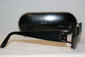 Brand New Fendi Onyx Sunglasses: Mod. FS222 & Case