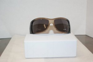 Brand New Christian Dior Grey Sunglasses: Mod. Flavour 1 & Case