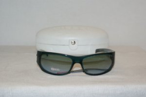 B. New Diesel Green Blue Sunglasses: Mod. Osmos & Case