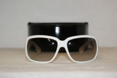 Brand New Marc By Marc Jacobs 083 White Sunglasses: Mod. 083 (0NUQ) & Case