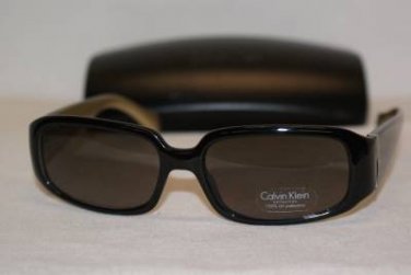 New Calvin Klein Sunglass Mod. 685 Col. Black (148) Size 54-16-135 & Case