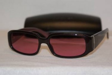 New Calvin Klein Sunglass Mod. 685 Col. Purple (147) Size 54-16-135 & Case
