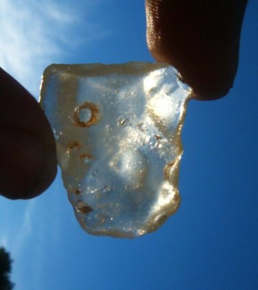 Libyan Desert Glass Meteorite Tektite impact specimen( 36 crt) dimples Real Gem