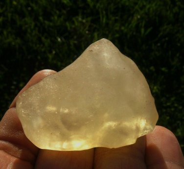 Libyan Desert Glass Meteorite Tektite impact specimen( 220 crt)dimples Real Gem