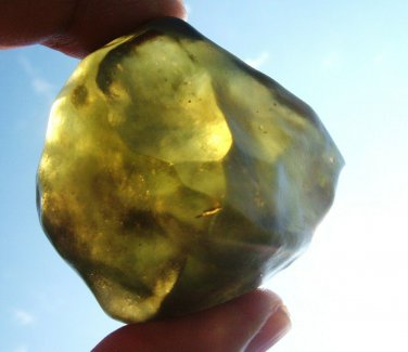 Libyan Desert Glass Meteorite Tektite impact specimen( 390 crt)dimples Green