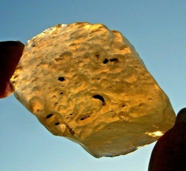 Libyan Desert Glass Meteorite Tektite impact specimen( 143 crt) Dimples  yellow