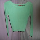 MOSSIMO WOMANS V-NECK SWEATER, SIZE SMALL
