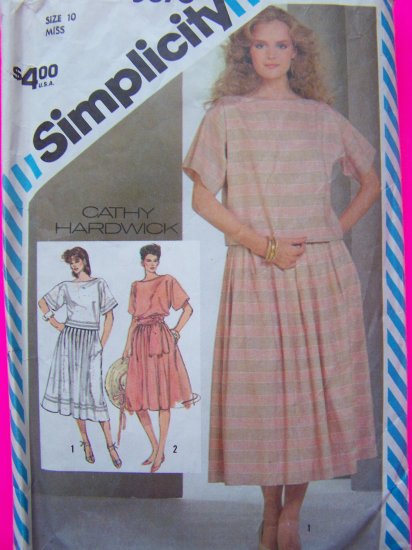 1980's Vintage Sewing Pattern Dress 2 Piece Bias Sash Pleated SKirt Boat Neck Shirt 5876