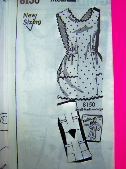 Vintage 1960s Apron Mail Order Photo Guide Patch Pockets Sewing Pattern 8150