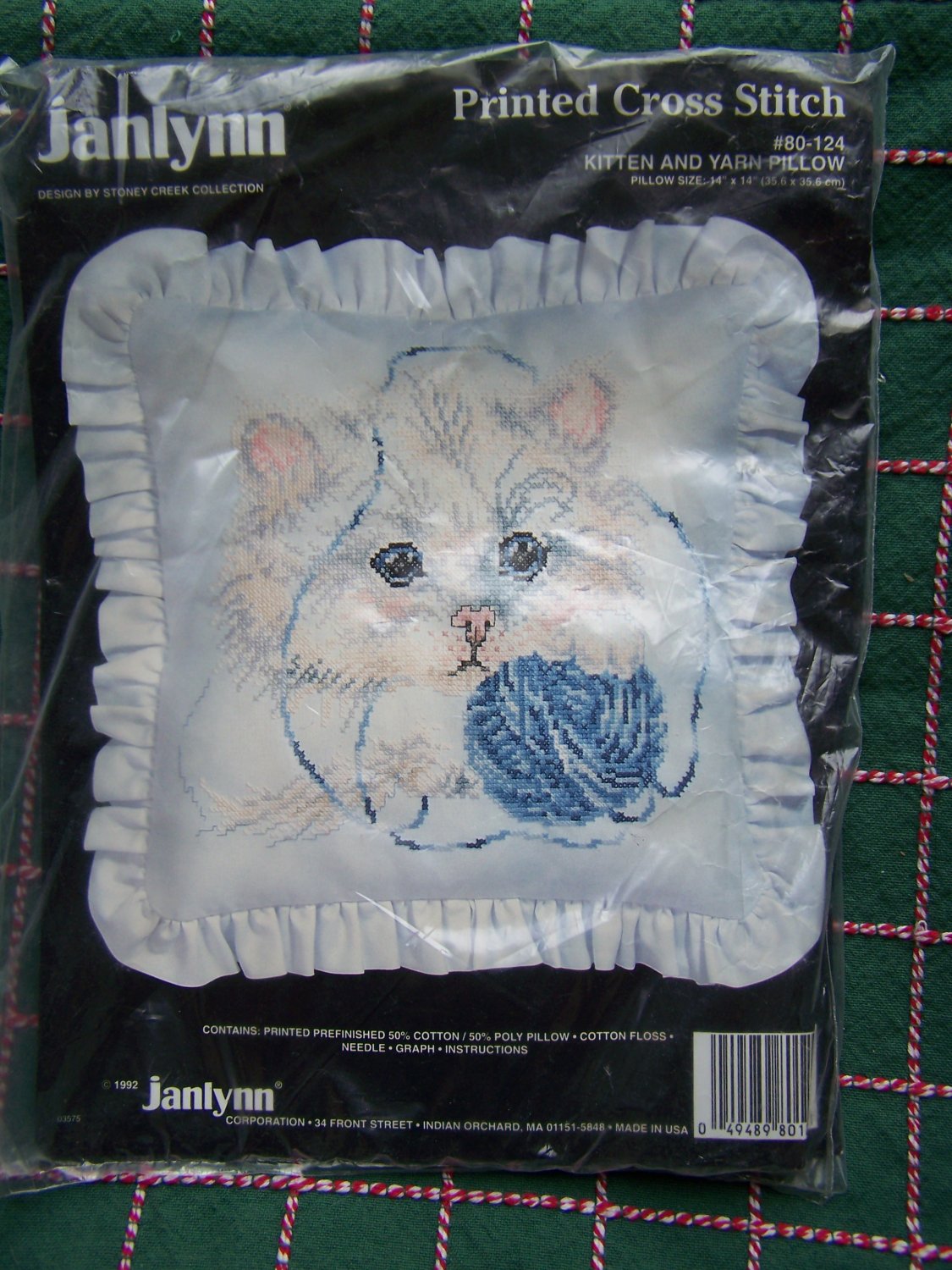 New Janlynn Kitten and Yarn Pillow Cat Printed Cross Stitch Craft Kit