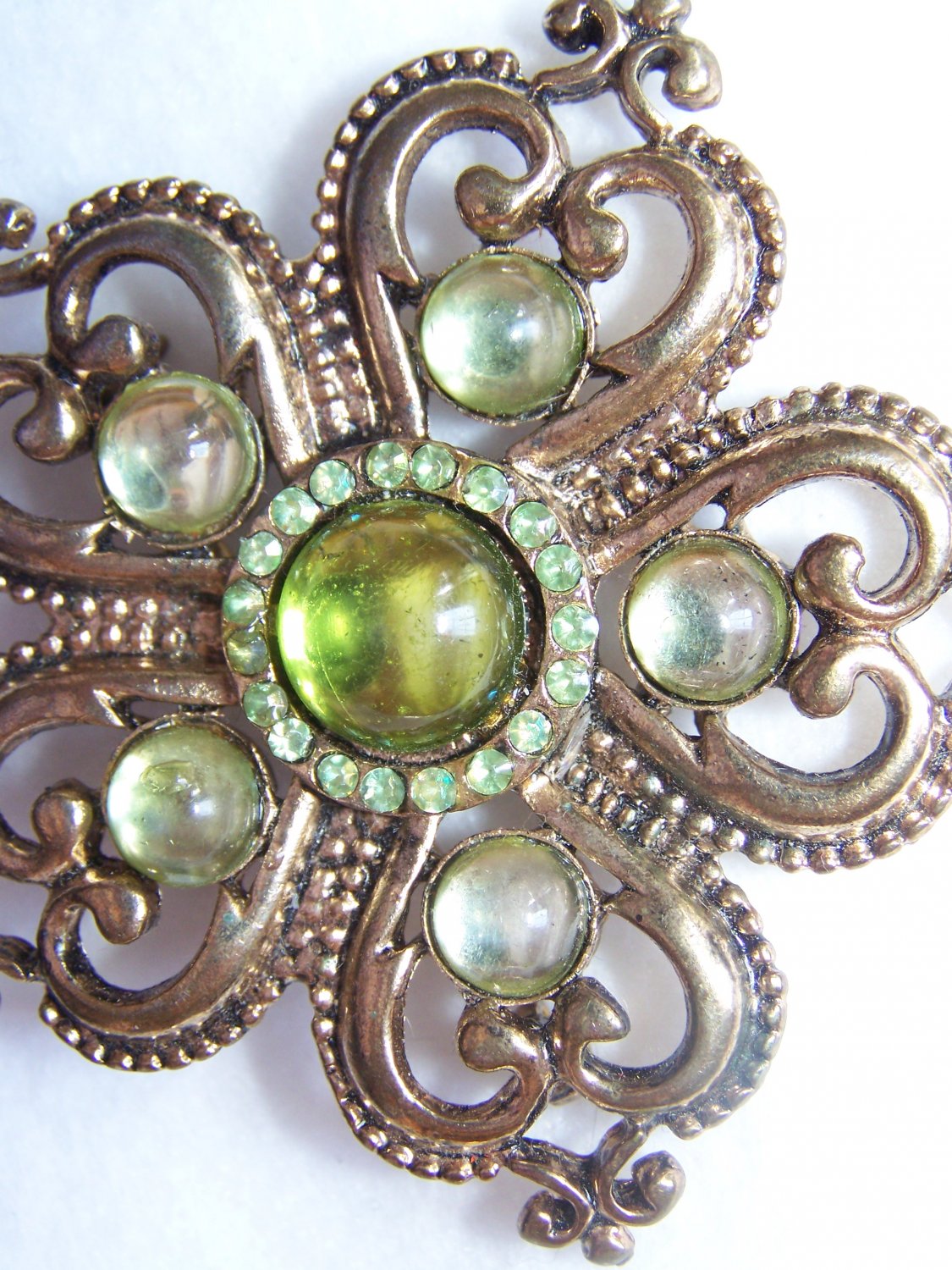 Vintage Antique Gold Tone Brooch Green Stones