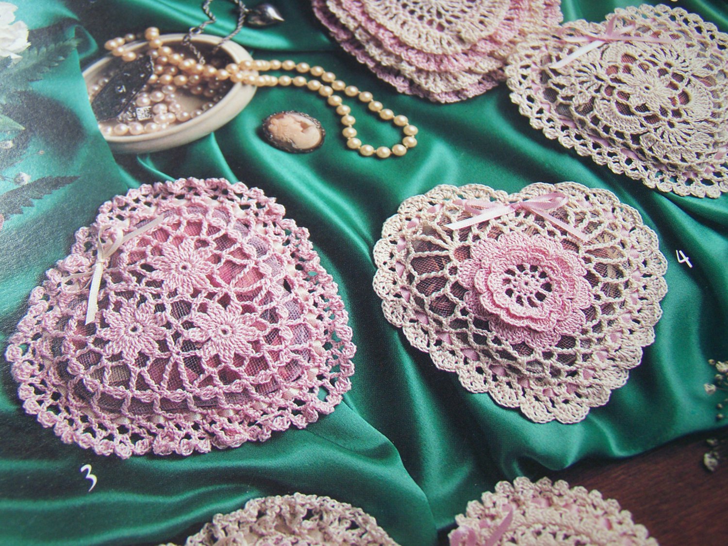 6 Crochet Patterns Sweetheart Sachets to Crochet Leaflet Leisure Arts