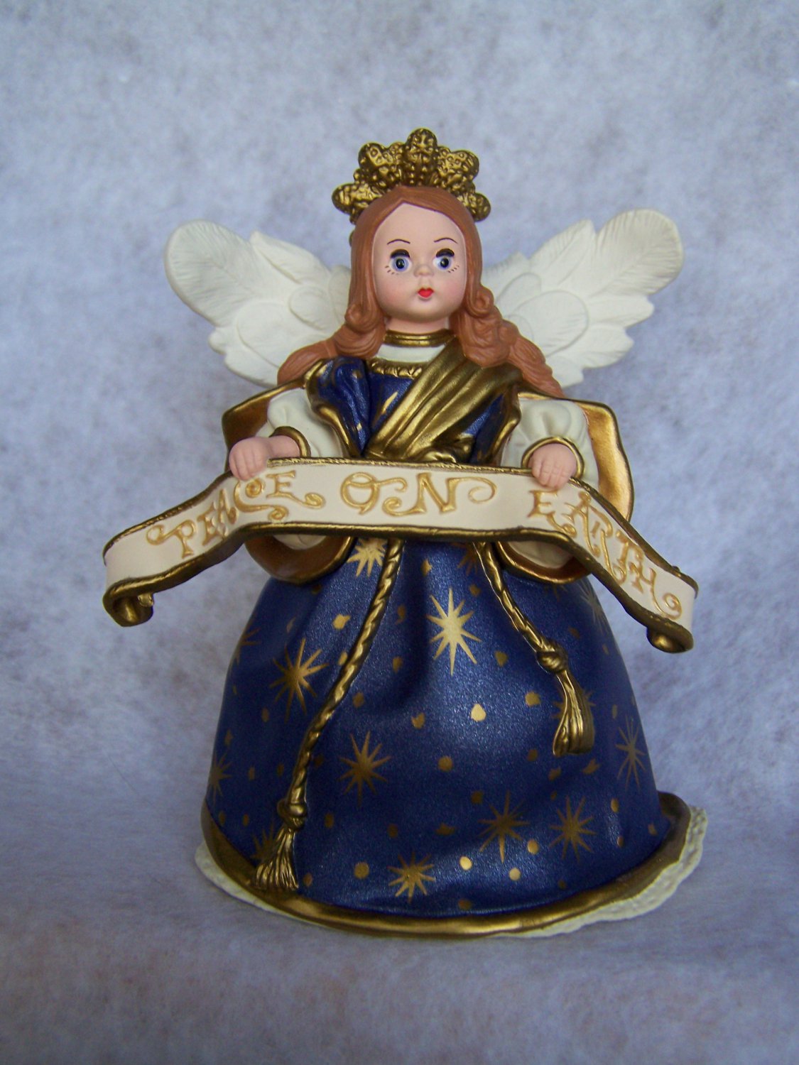 New 1999 Hallmark Keepsake Angel of The Nativity 