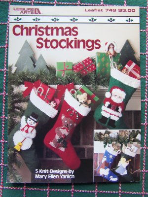 The Knitting Maniac: Free Christmas Stocking Knitting Pattern
