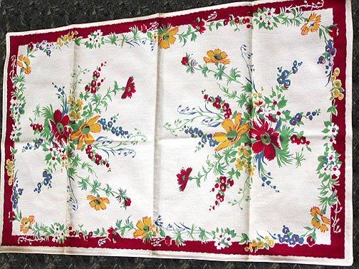 Unused Vintage Wilendur Floral Print Kitchen Towel