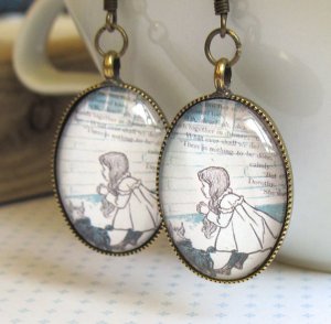 Nowonder We are not in kansas anymore earrings