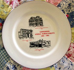 SOUVENIER CENTENNIAL STEELE NORTH DAKOTA ND PLATE 1881-1981 NEW