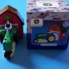 2000 JOHN DEERE NARROW FRONT TRACTOR & BARN SALT & PEPPER SHAKER JD  Enesco NRFB
