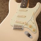 Fender Japan ST62 VWH Vintage White Stratocaster Electric Guitar F/S from Japan