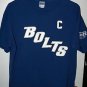 PRE OWNED TAMPA BAY LIGHTNING/BOLTS VINNY LECAVALIER CAPTAIN T-SHIRT-HOCKEY/NHL