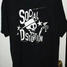 PRE OWNED 2009 SOCIAL DISTORTION SKULL MARTINI T-SHIRT-MUSIC/HARD ROCK/PUNK - XL