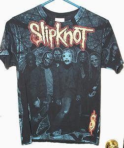 PRE OWNED SLIPKNOT ALL OVER PRINT T-SHIRT-MUSIC/RAP/ALT/NU METAL/HARD ROCK-SMALL