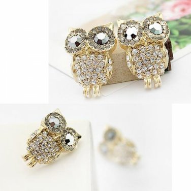Stylish Golden Owl Alloy Rhinestone Stud Earrings