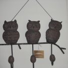 Owl wall hanger with 3 hooks