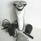 Philips Norelco Men's shaver Trimmer RQ12 3D S7000 Cordless wet/dry White