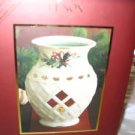 HOLIDAY LENOX YANKEE CANDLE AND FRAGRANCE WARMER  NIB
