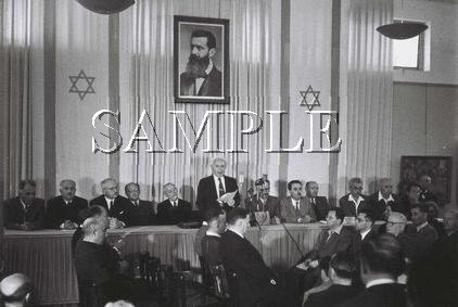 Israeli prime minister David Ben Gurion reading the declaration wonderful photo still #6