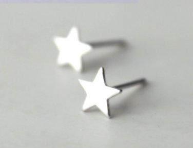Back to Basic - Star Earrings Stud in Sterling Silver