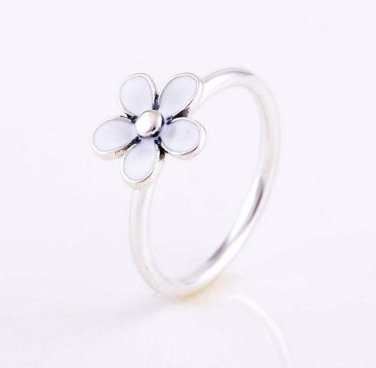 925 Sterling Silver White Daisy Flower Ring - Size US 6,7,8,9