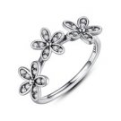 925 Sterling Silver Triple Dazzling Daisy Ring Band