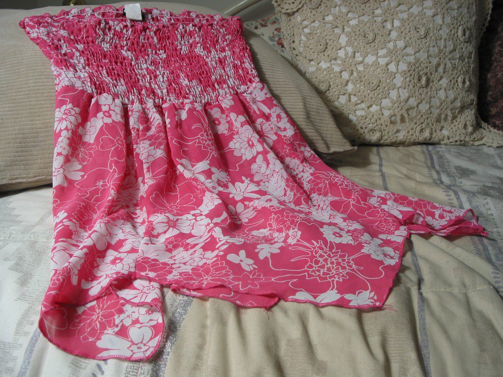 ONE LOVE Strapless Pink Beach Flower Dress Sz Lg Used