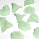 Hand Dyed 12mm Mint Green Lucite Iris Flowers ri12mm10