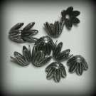12 Sterling Silver Plated 8mm Petal Bead Caps (bcs24vjsm40)